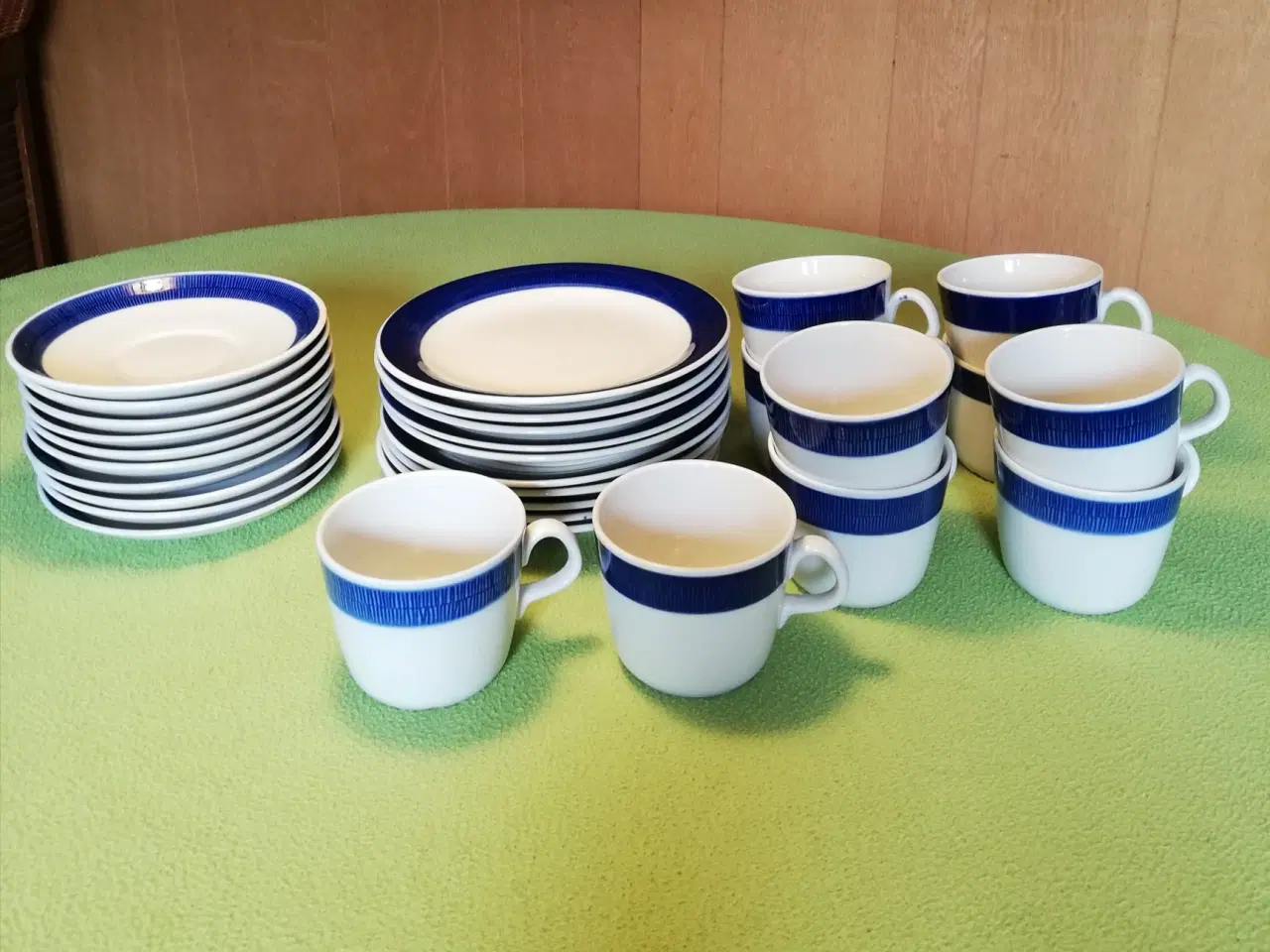 Billede 1 - Blå Koka kaffekopper med underkop og kagetallerken