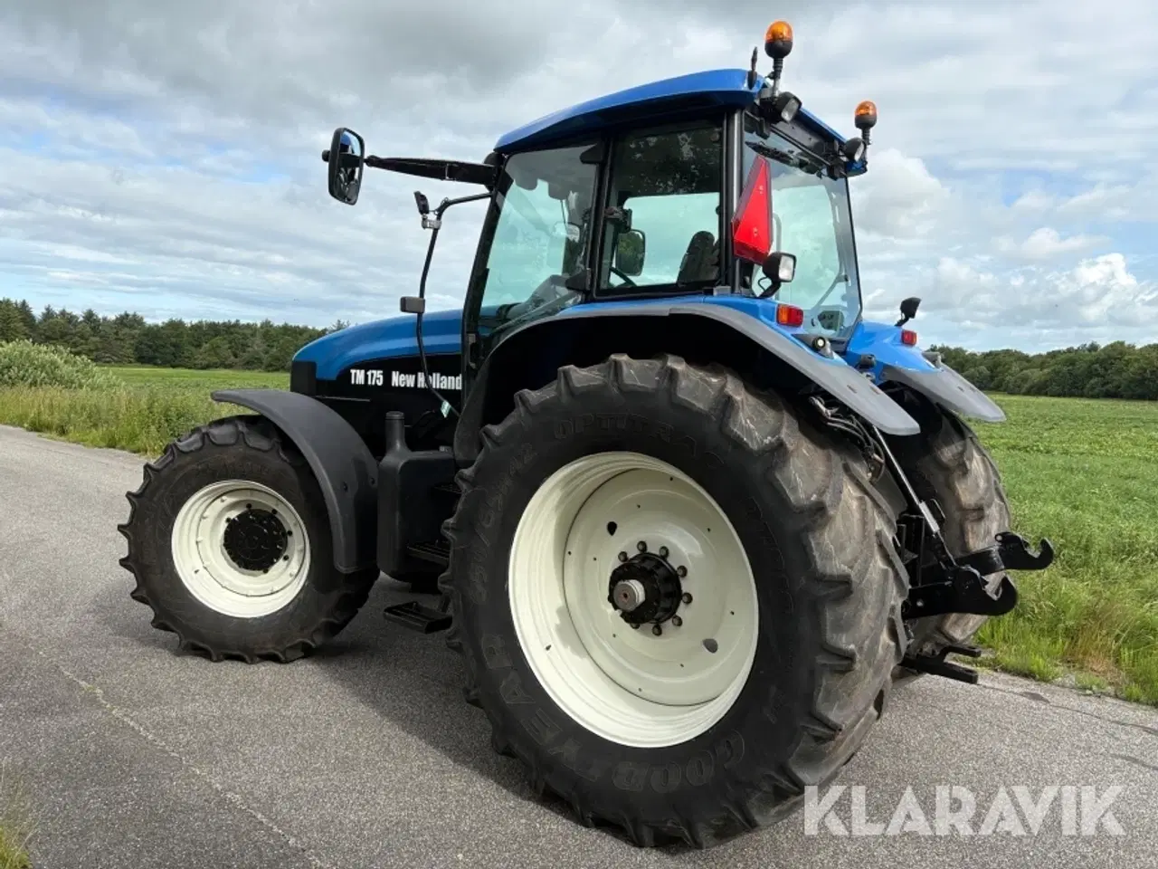 Billede 5 - Traktor New Holland TM 175