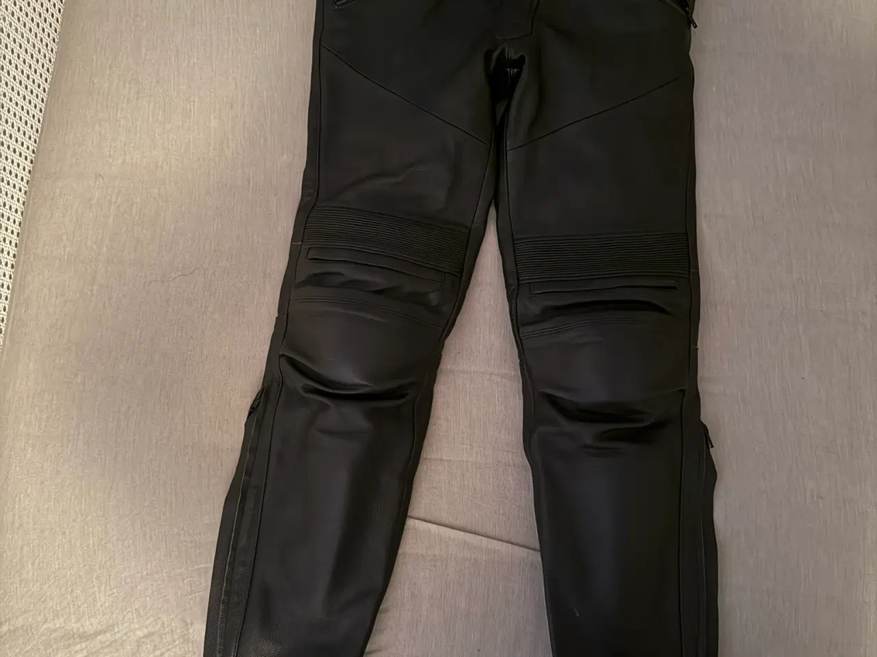 Billede 1 - Dainese læderbukser (Herre)