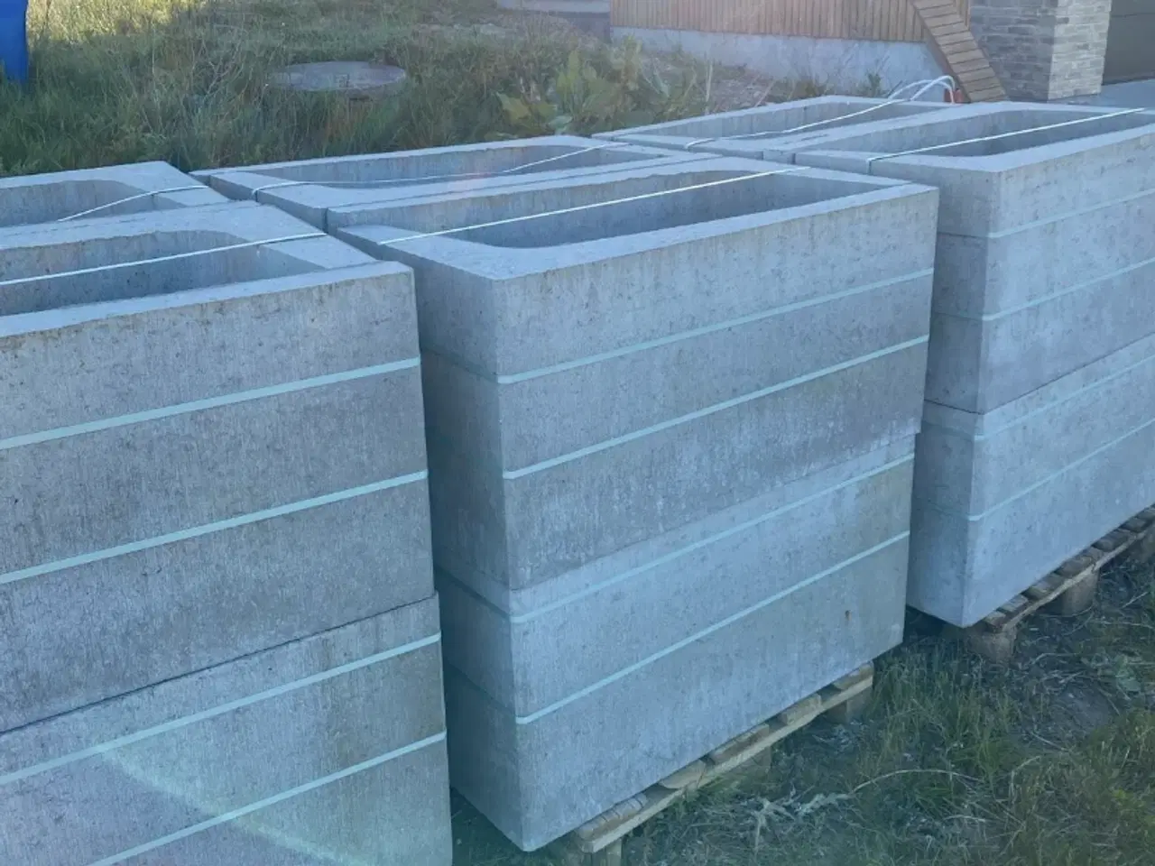 Billede 2 - L-sten 27 stk, støttemur