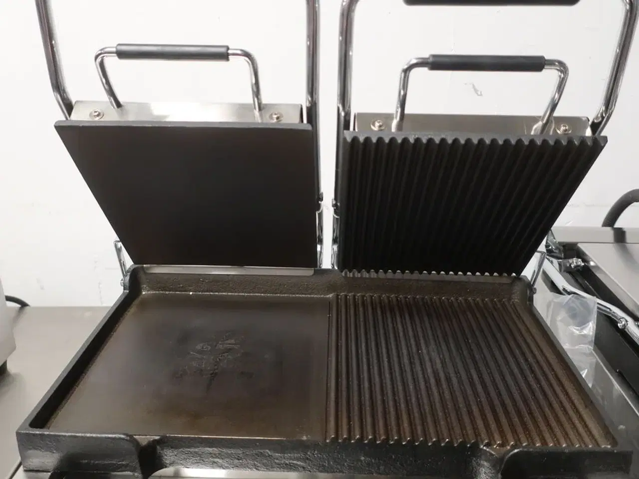 Billede 2 - Kontaktgrill WARING WDG300E