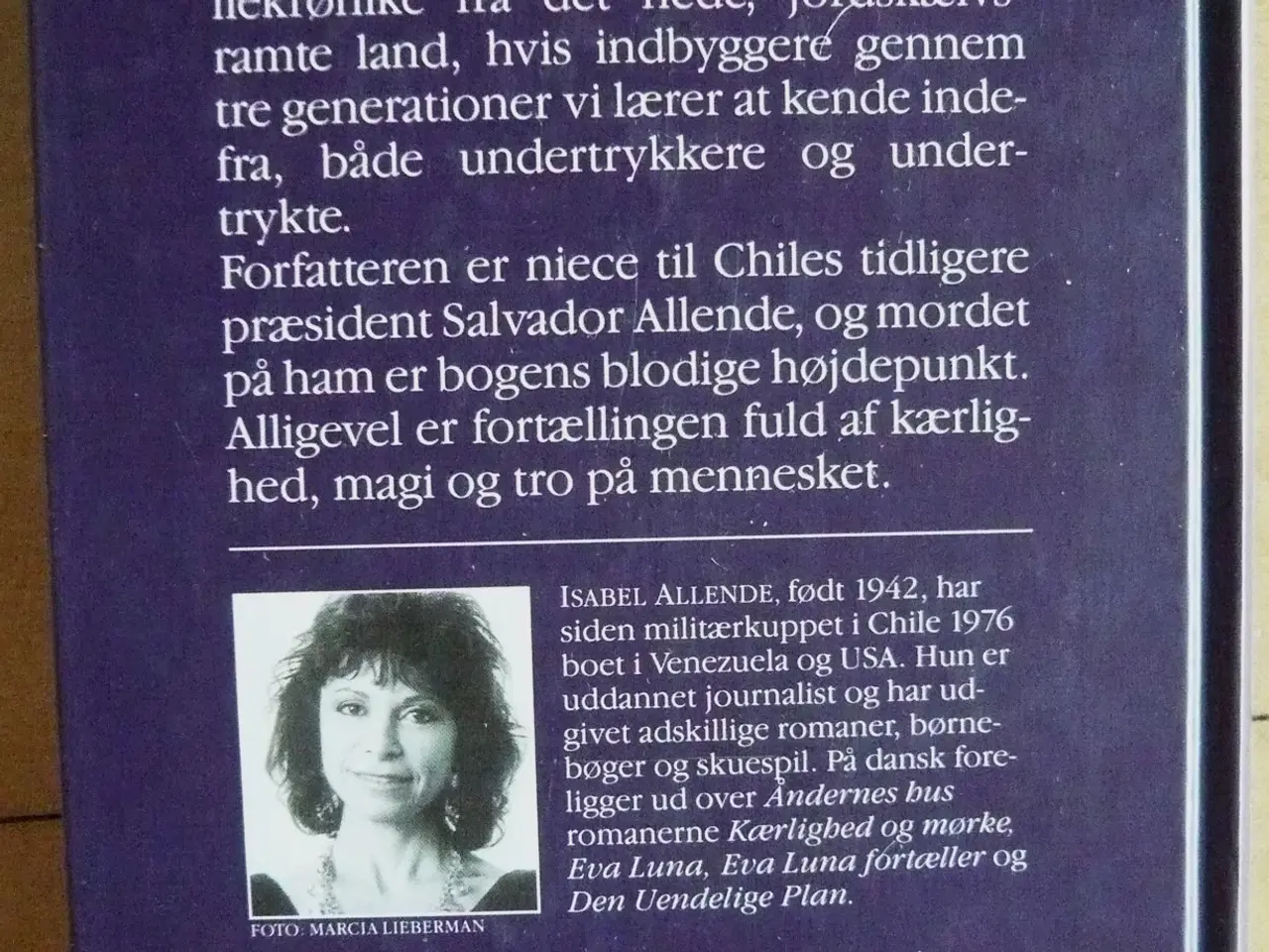 Billede 4 - 3 bøger af Isabel Allende