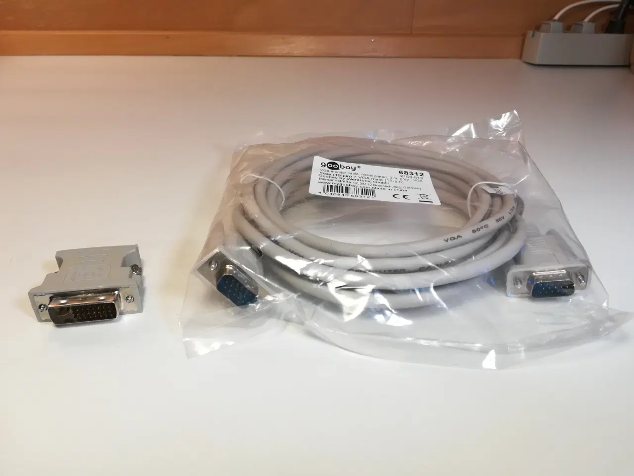 Billede 3 - Goobay VGA monitor kabel, 3 m + DVI/VGA adapter