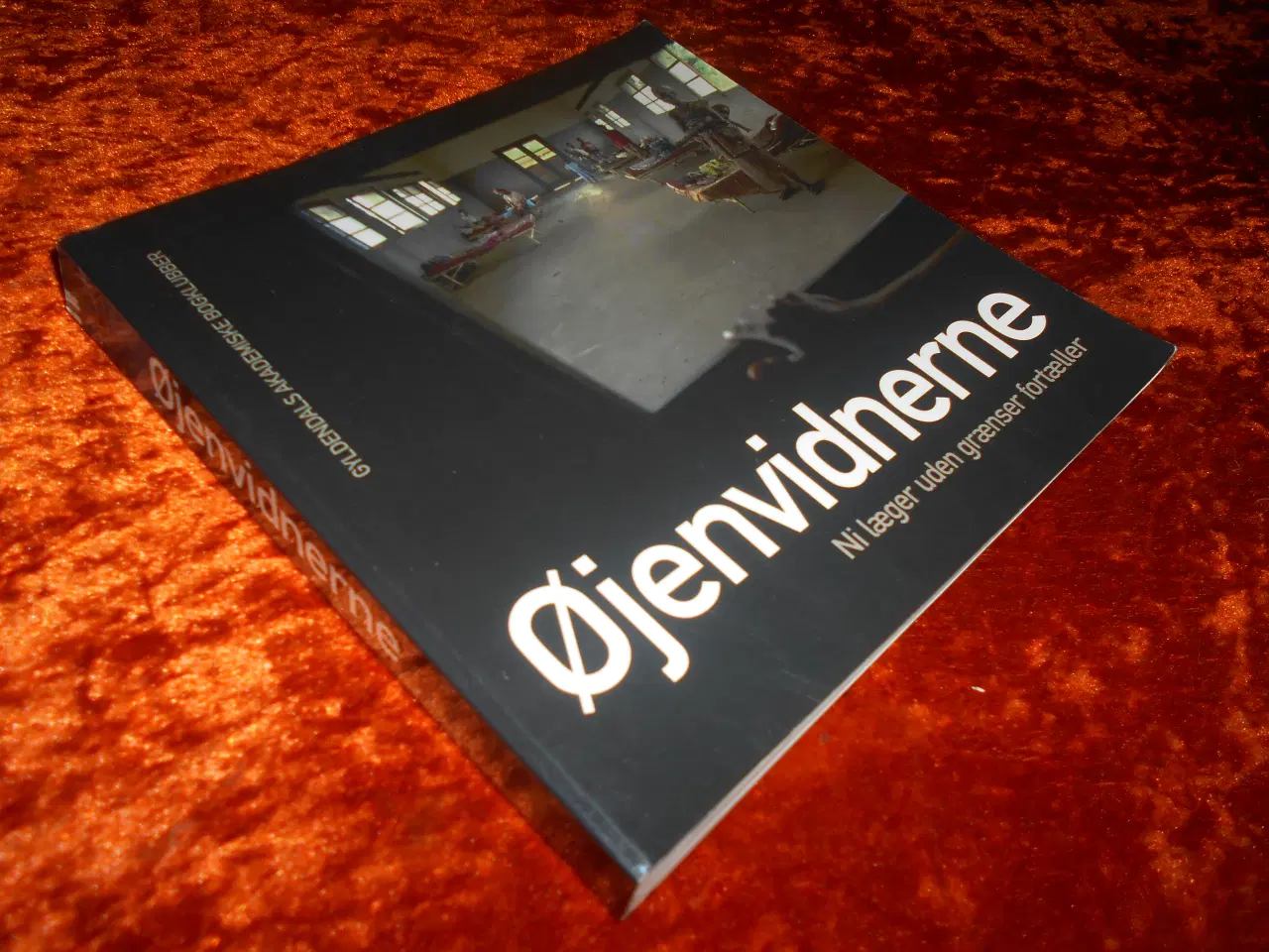 Billede 1 - Øjenvidnerne, Karen Kjær Larsen, Helene Juhl, m.fl