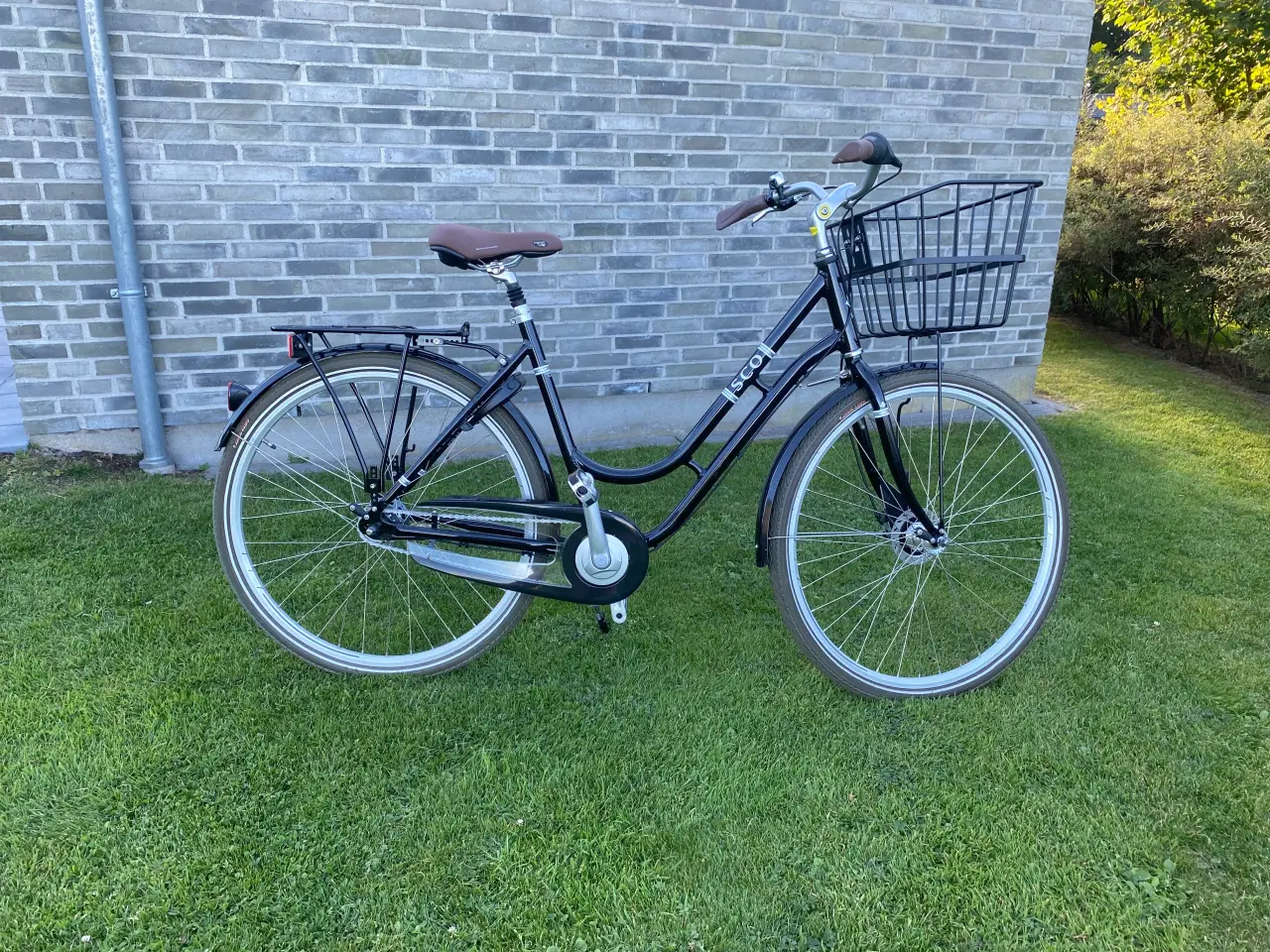 Billede 2 - SCO damecykel 28” - kørt max. 4 km.