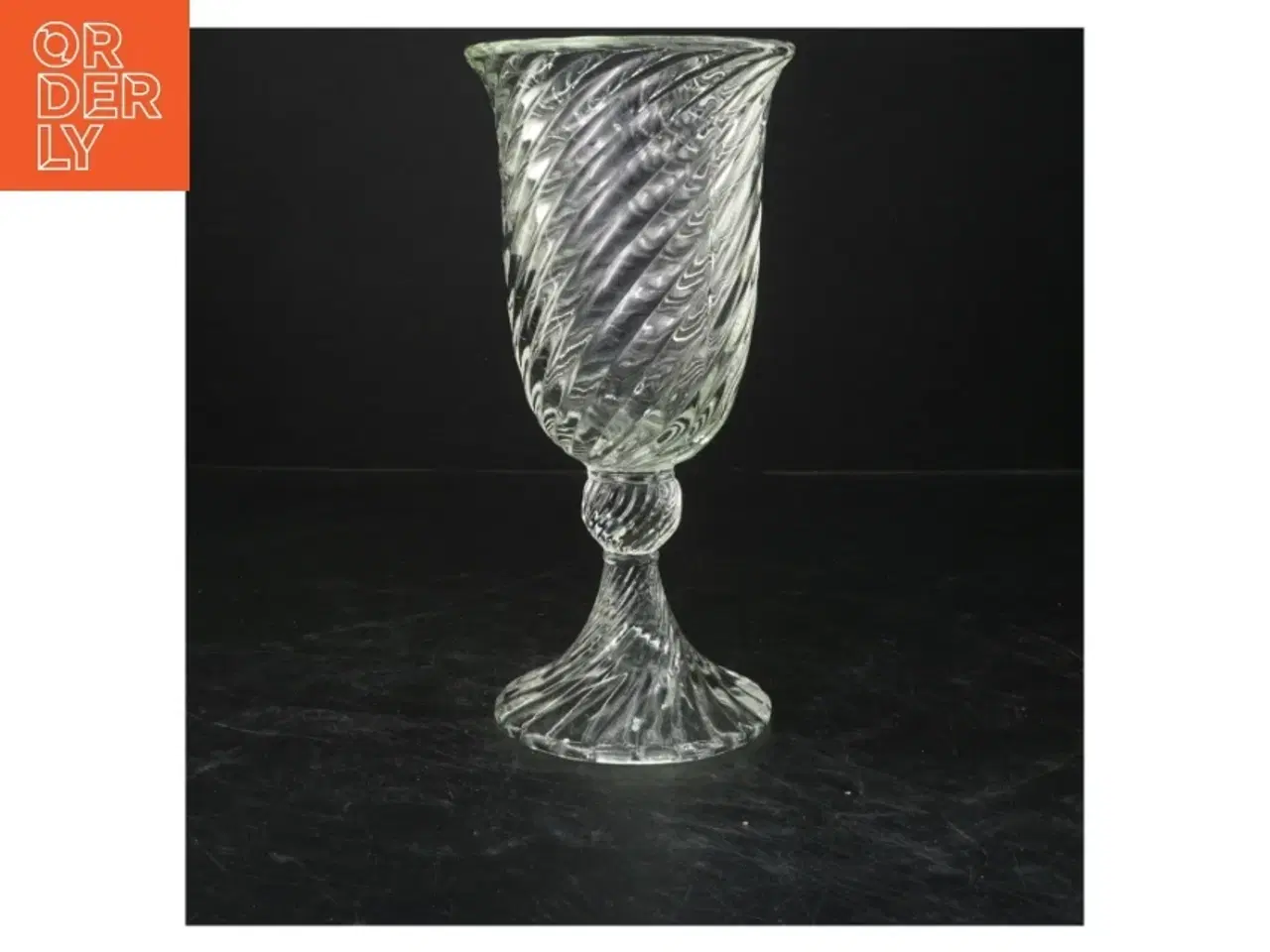 Billede 1 - Glas vase med snoet design (str. 23x11 cm)