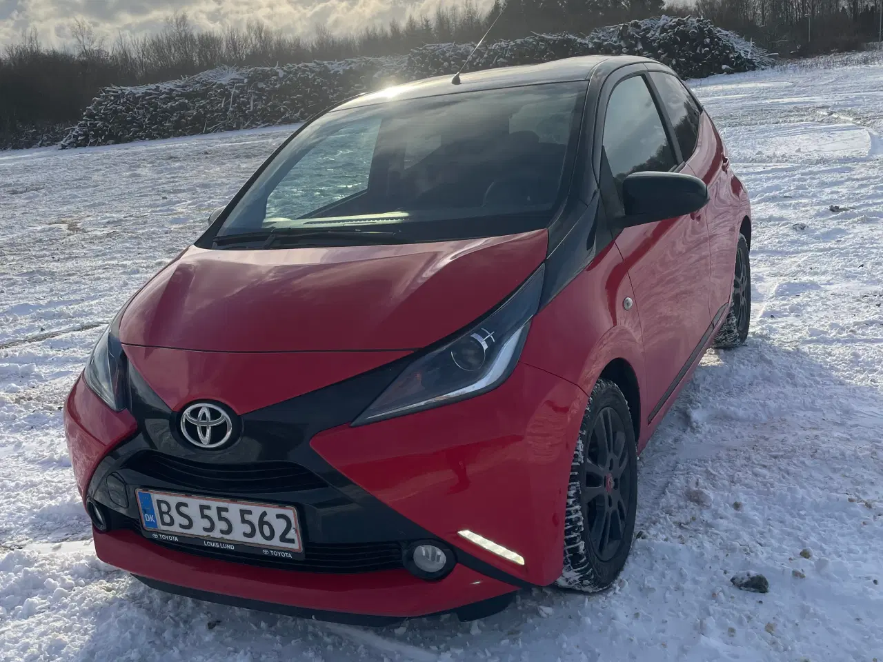 Billede 1 - Flot toyota Aygo 2017 sælges 
