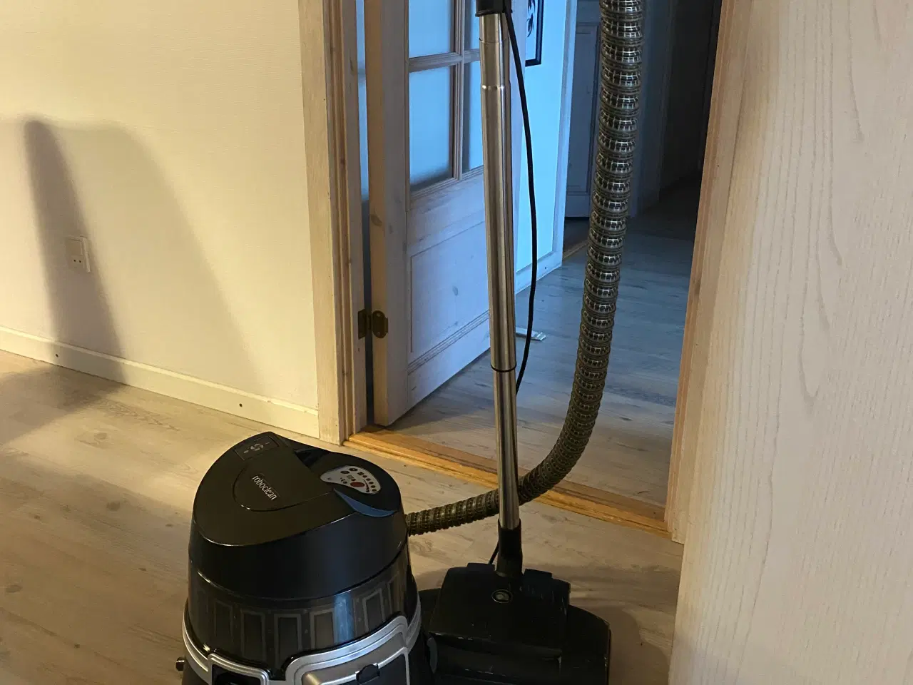 Billede 2 - Roboclean støvsuger