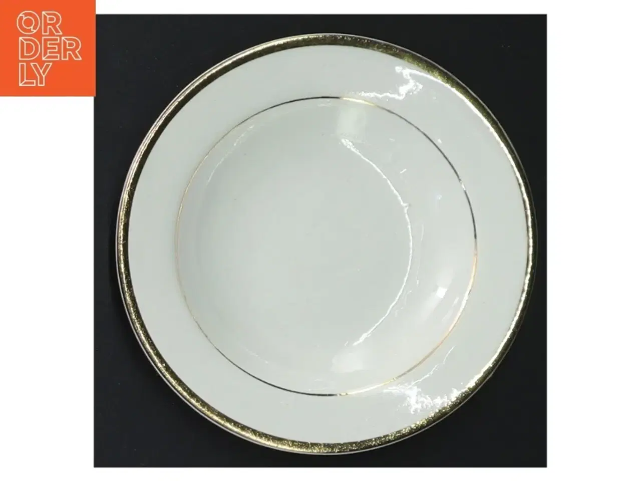 Billede 4 - Små hvide porcelæns under tallerkener (str. Ø. 10 cm. 6 styk)
