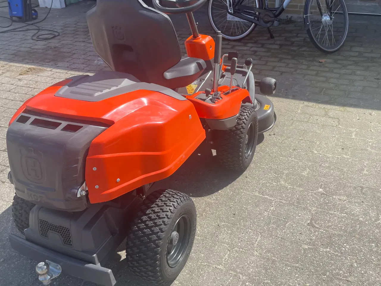 Billede 2 - Husqvarna r214tc comford