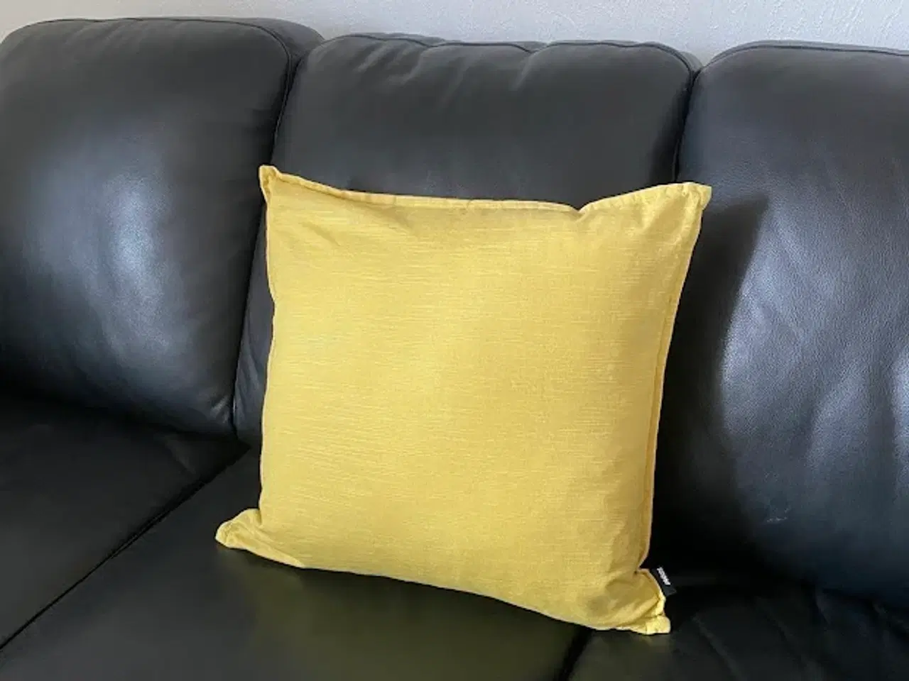 Billede 1 - ⭐️ Södahl pyntepude i limegrøn - 45x45 cm