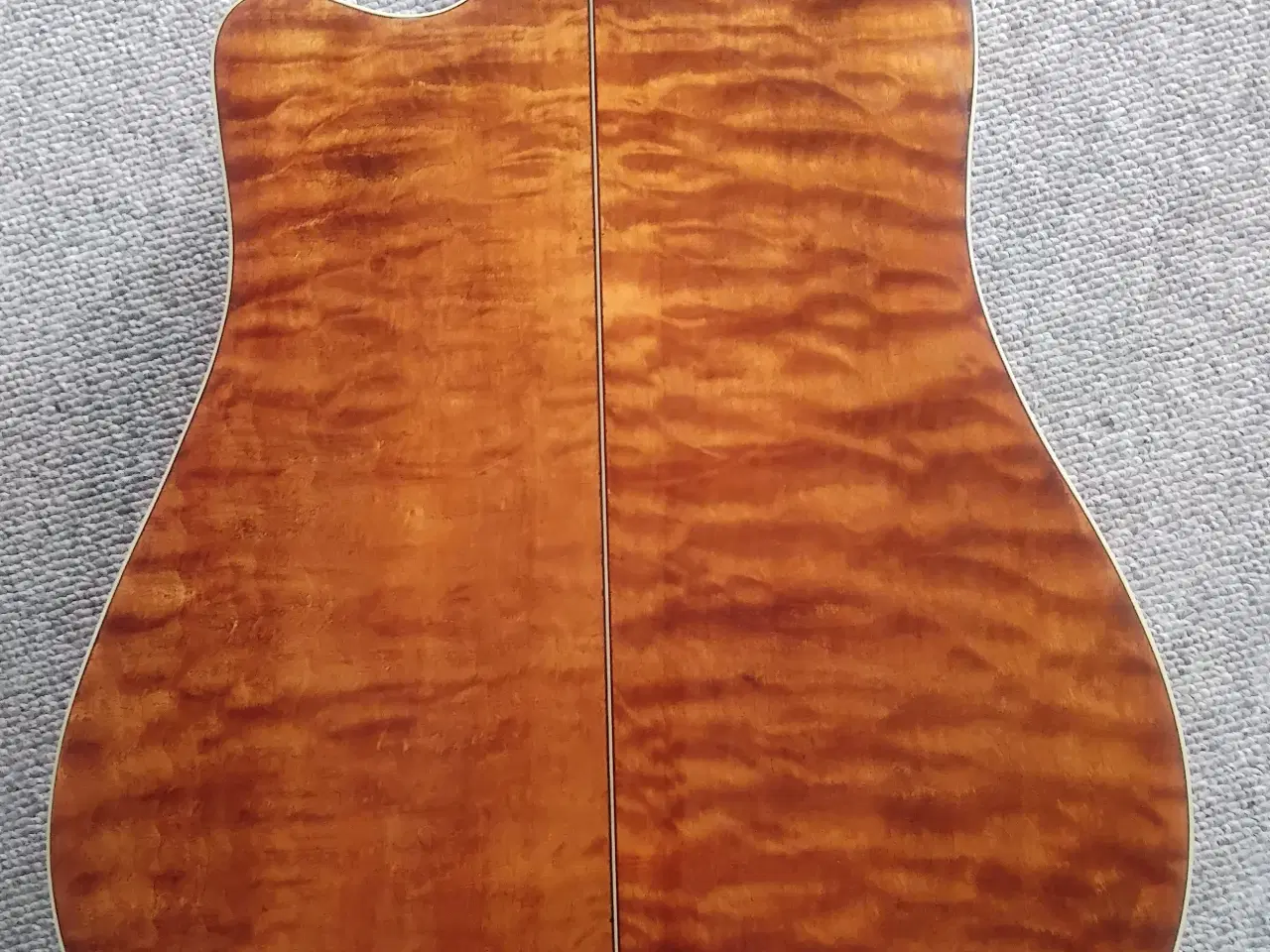 Billede 6 - Ibanez guitar med kuffert. 
