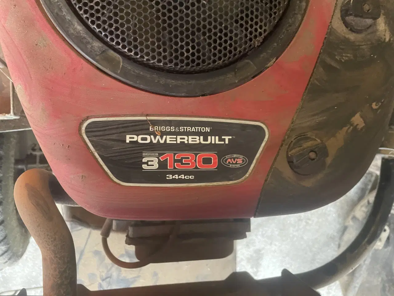 Billede 3 - JONSERED havetraktor Model FR2113 MA BRIGGS START