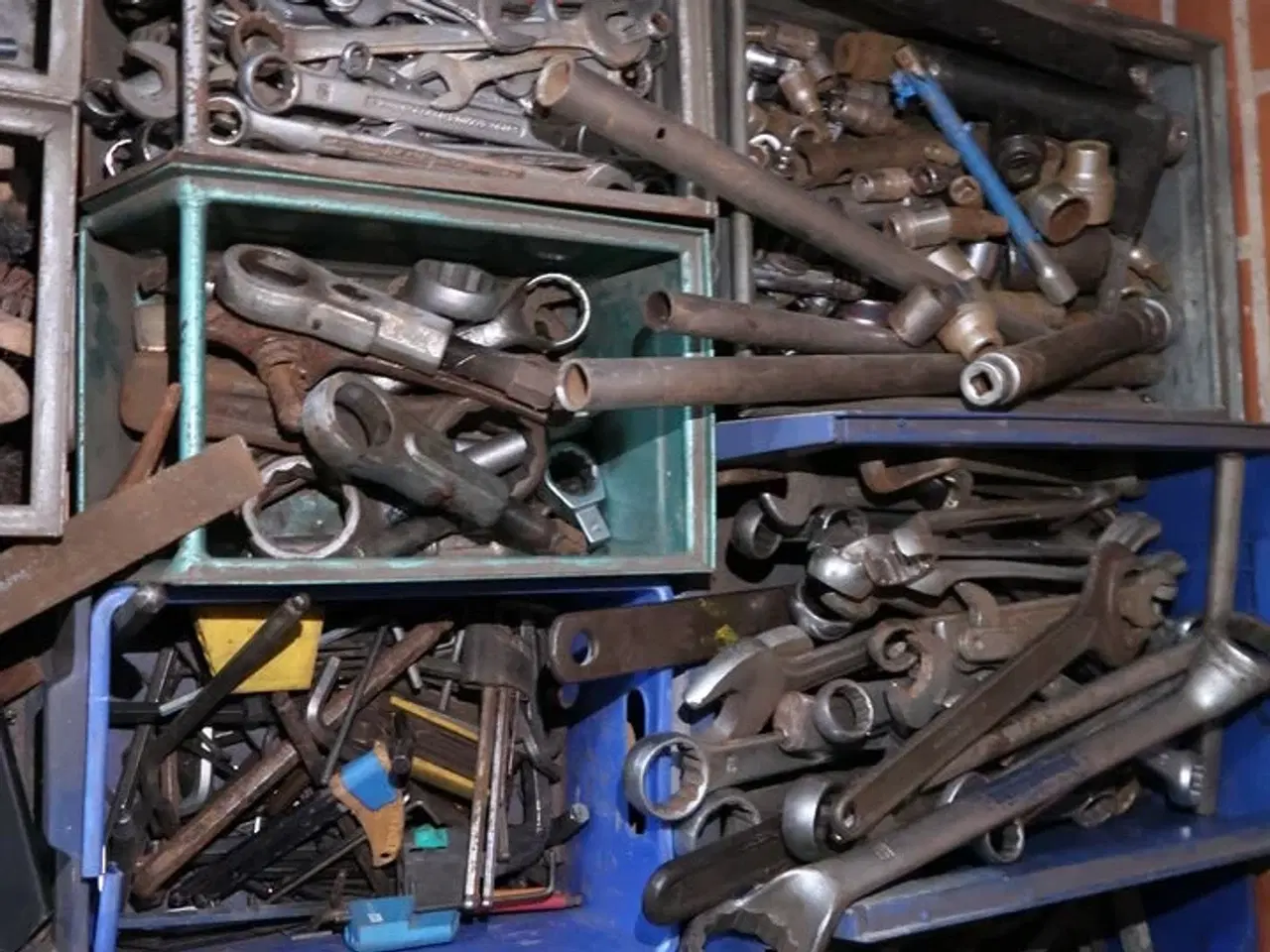 Billede 4 - Div. Kasser med div. Værktøj