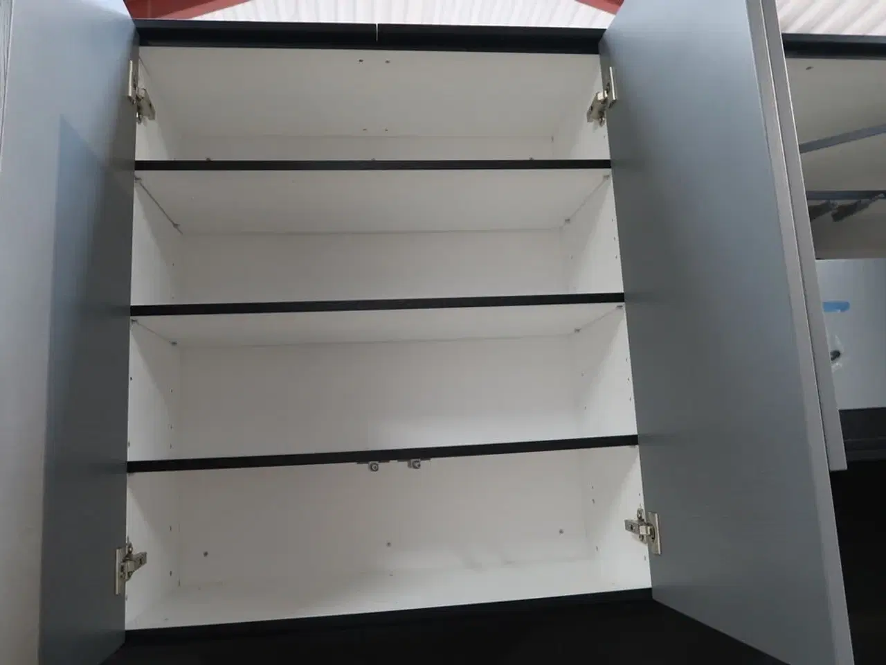 Billede 27 - Køkken NORDANRO uden hårdehvidevarer med stenbordplade DEKTON