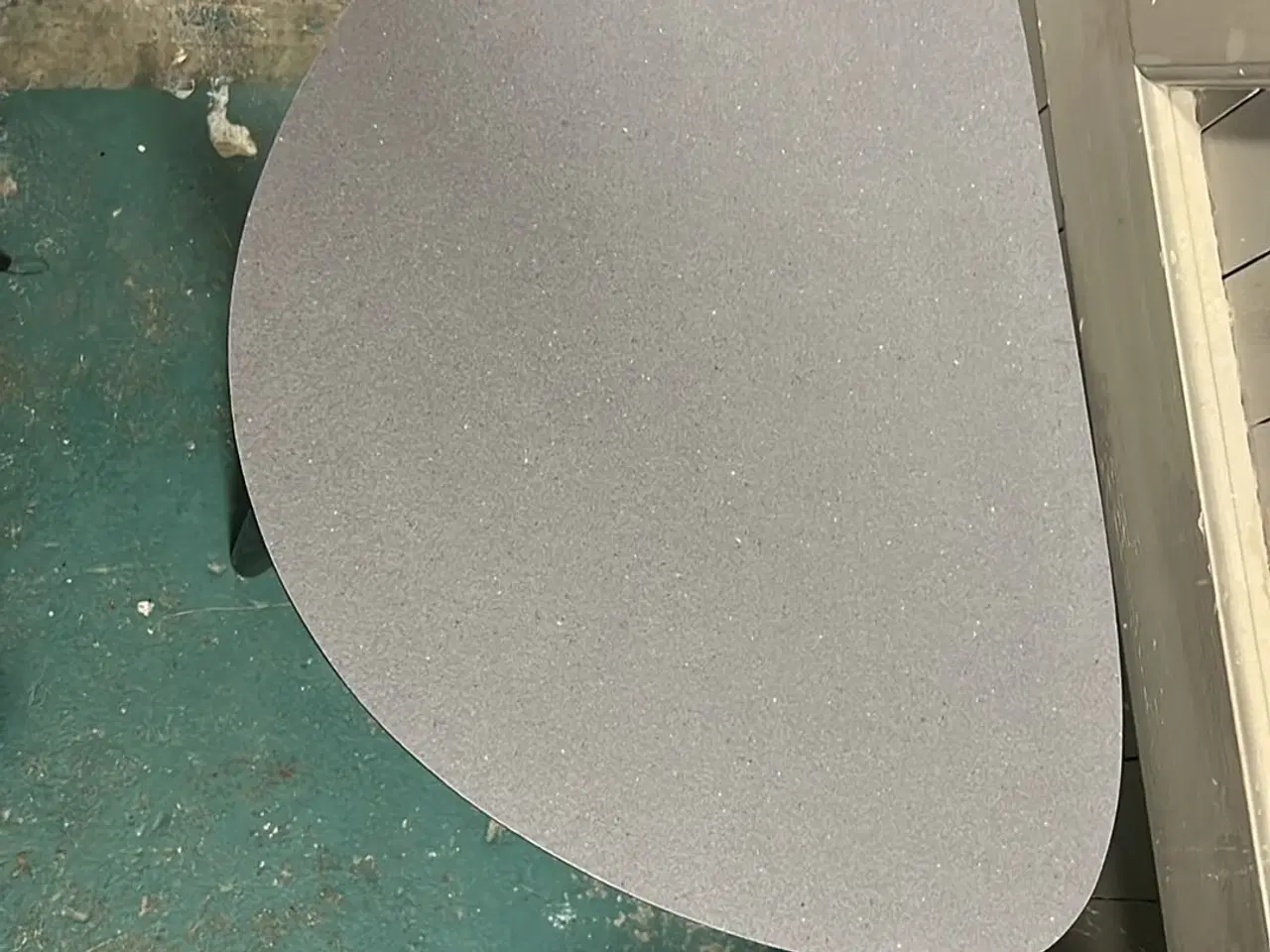 Billede 2 - Katrine sofabord trekant