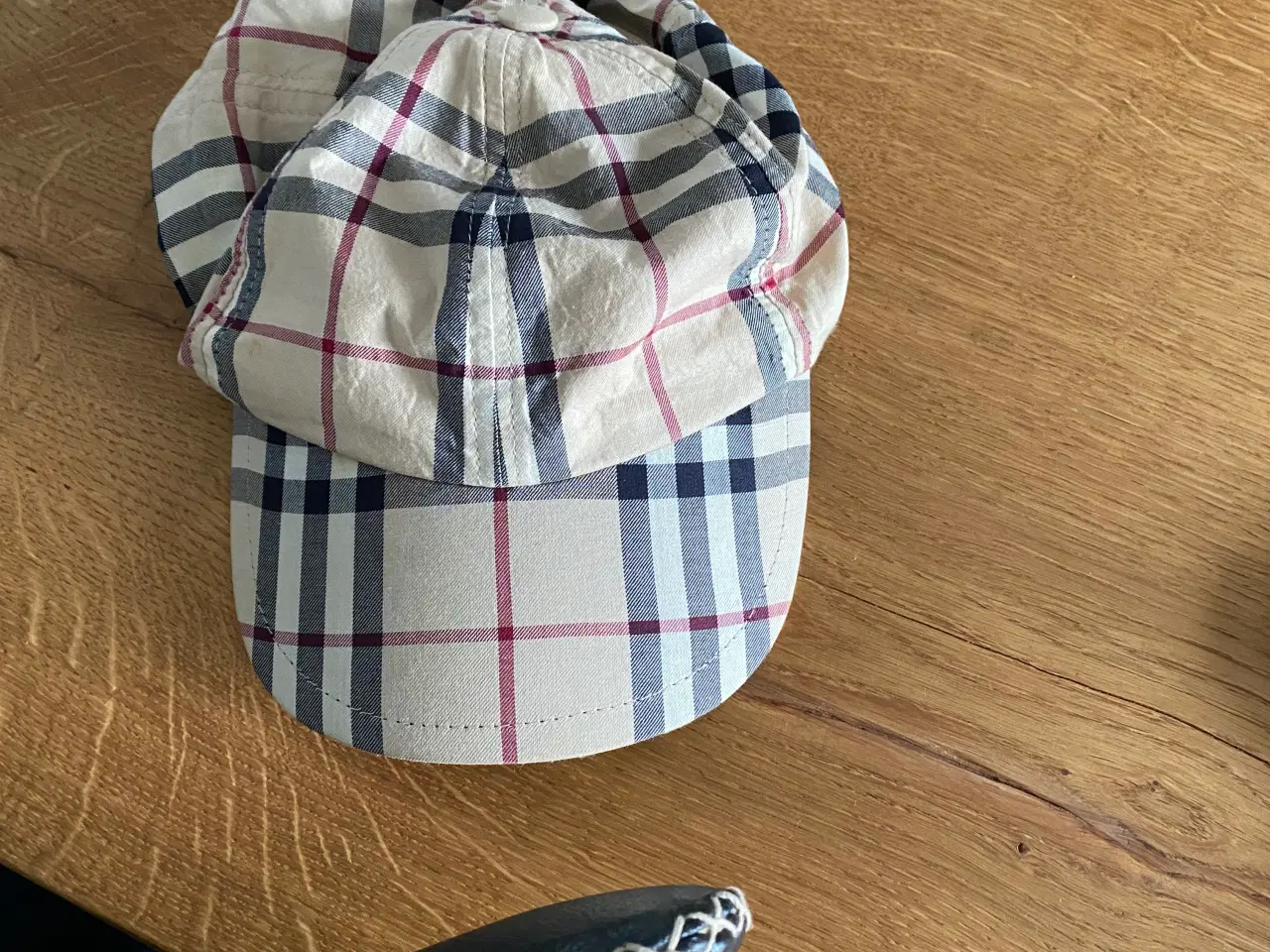 Billede 4 - Burberry kasket 