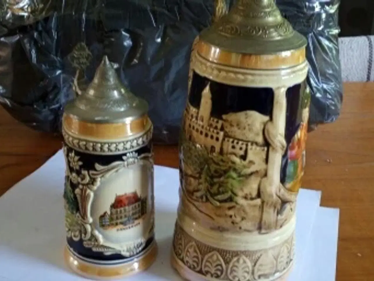 Billede 1 - Tysk ølkrus  	den lille350ml den store 550ml  