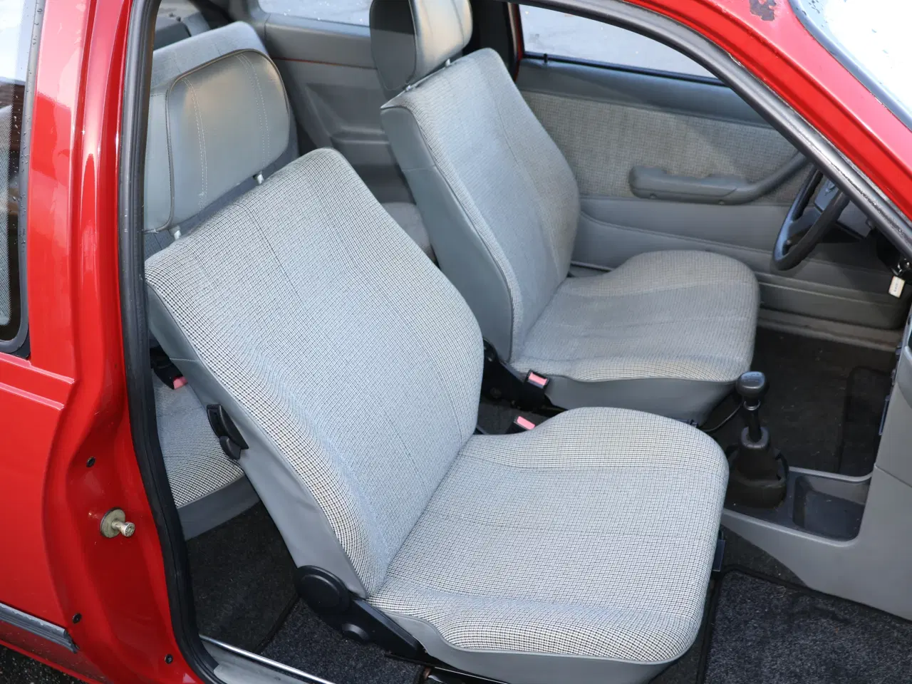 Billede 8 - Opel Kadett Cc E 1,3S årg 89 m/plader NS22336
