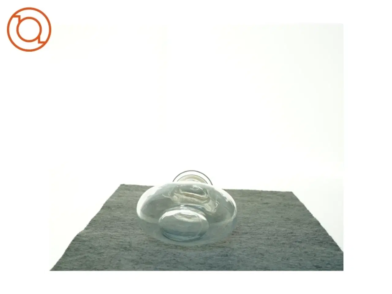 Billede 5 - Gennemsigtig glasvase (str. 25 x 9 x 16 cm)
