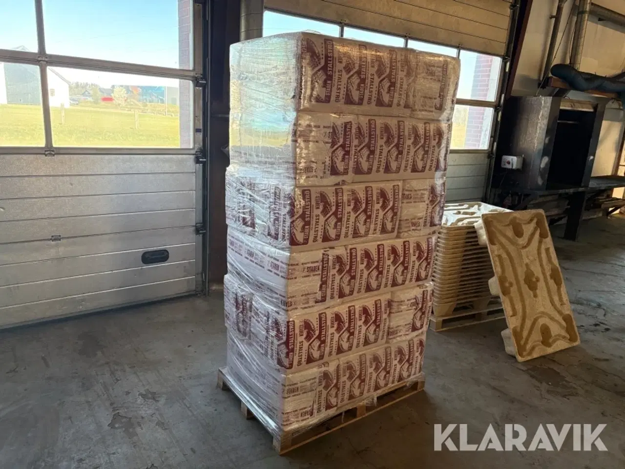 Billede 3 - Staldstrø 18 baller af 22 kg