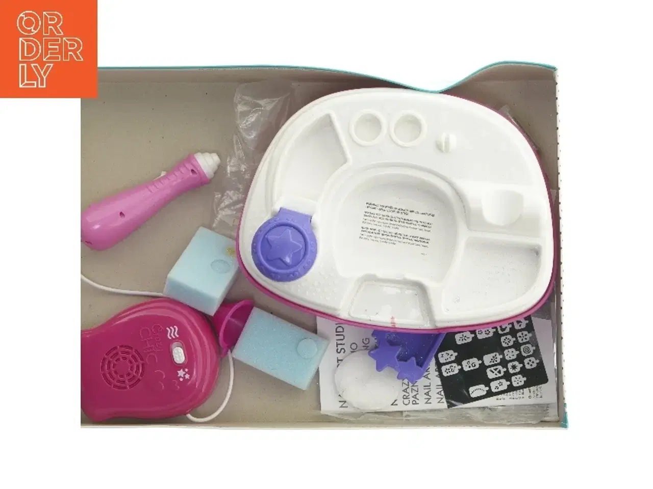 Billede 4 - Crazy Chic Nail Art Studio fra Clementoni (str. 28x22 cm)