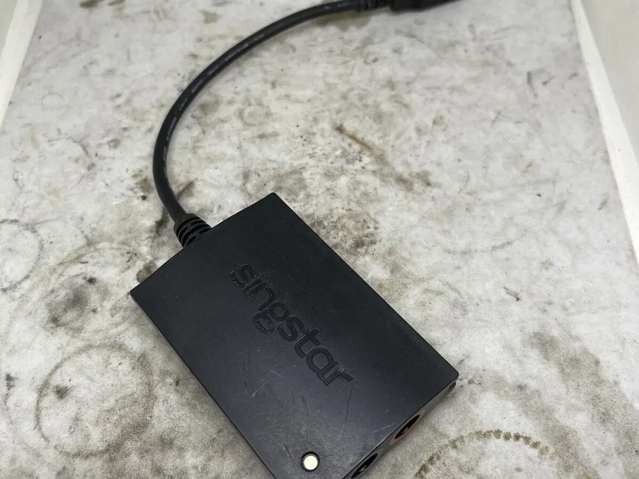 Billede 4 - Original Sony singstar mikrofoner + controller til