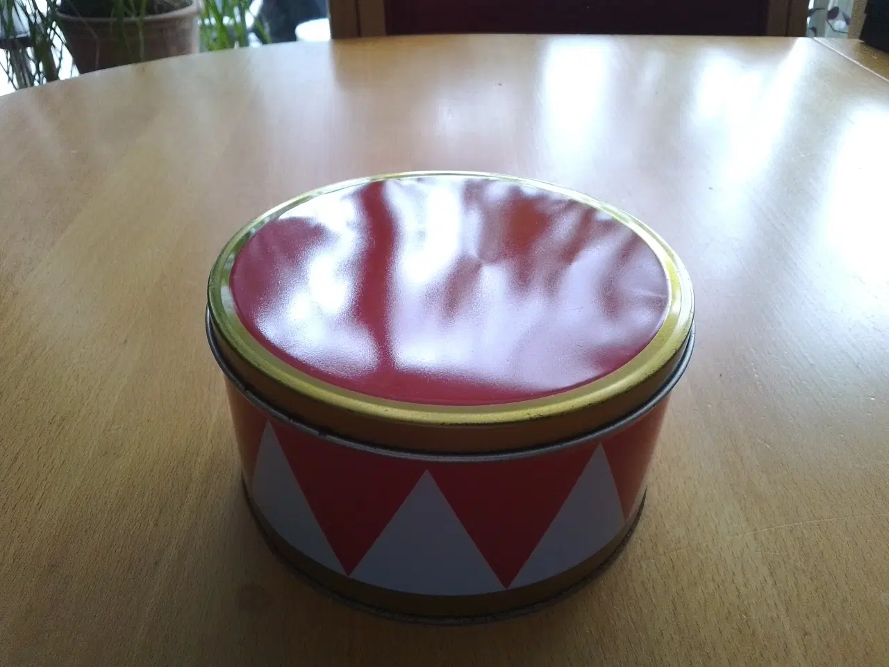 Billede 17 - 9 forskellige dåser III