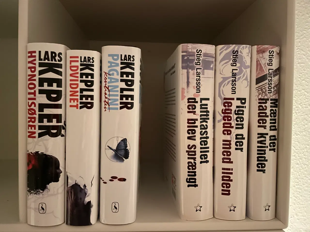 Billede 1 - Krimier af Lars Kepler og Stieg Larsson