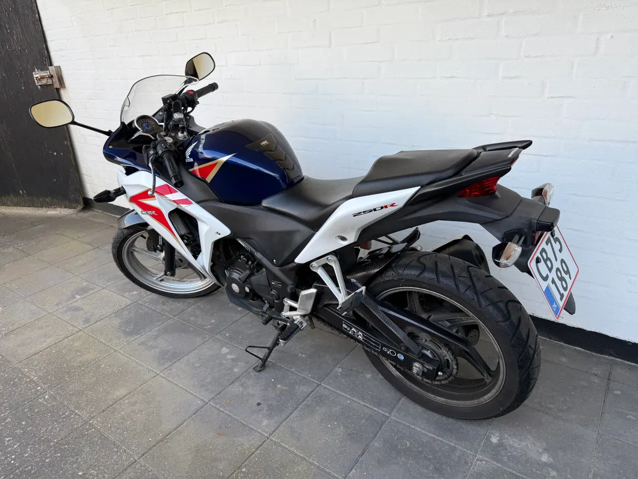 Billede 2 - Honda CBR 250R