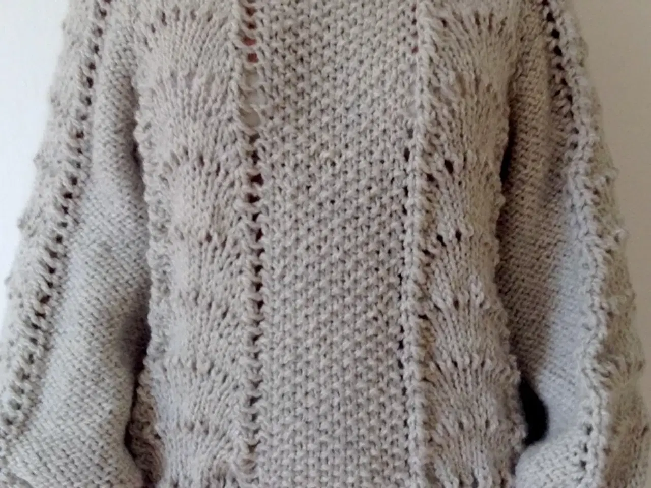 Billede 2 - Ganniinspireret sweater i højlandsuld og alpaca