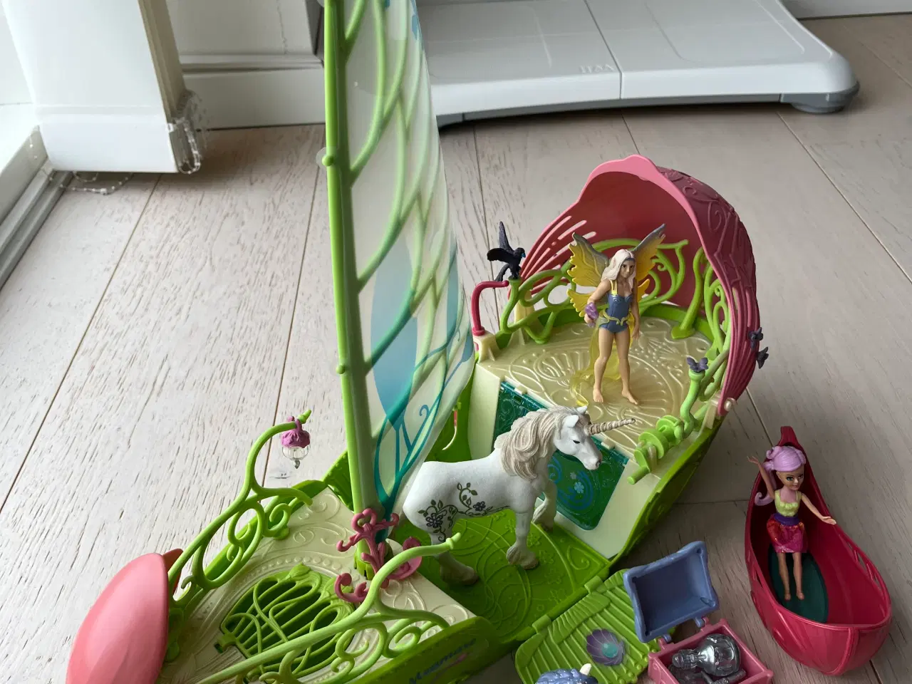 Billede 1 - Skib med alfer og heste