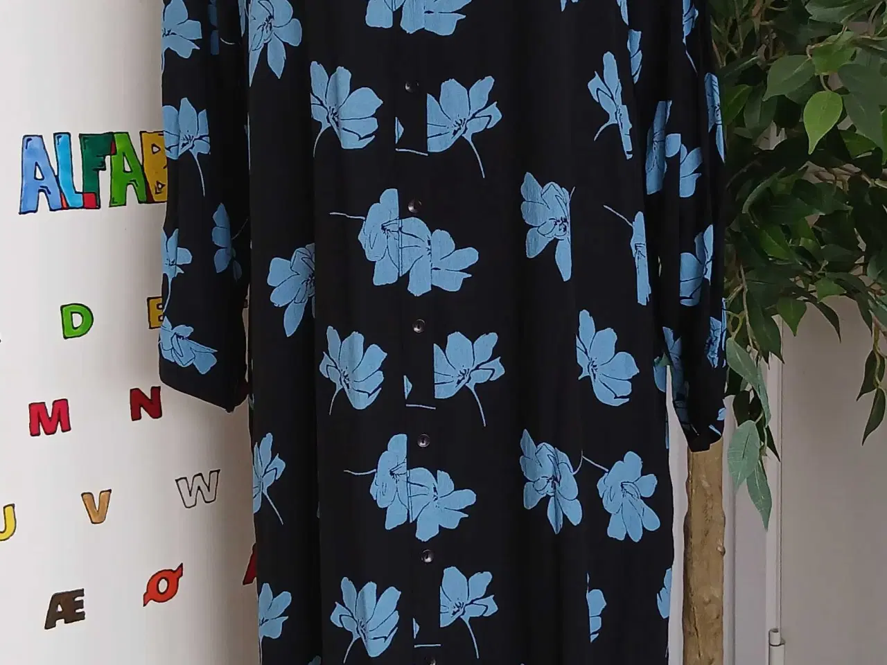 Billede 1 - Kjole. Boii. XL/42