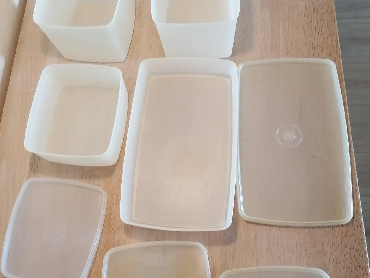 Billede 2 - Tupperware firlinger/ fryse/ opbevaringssæt