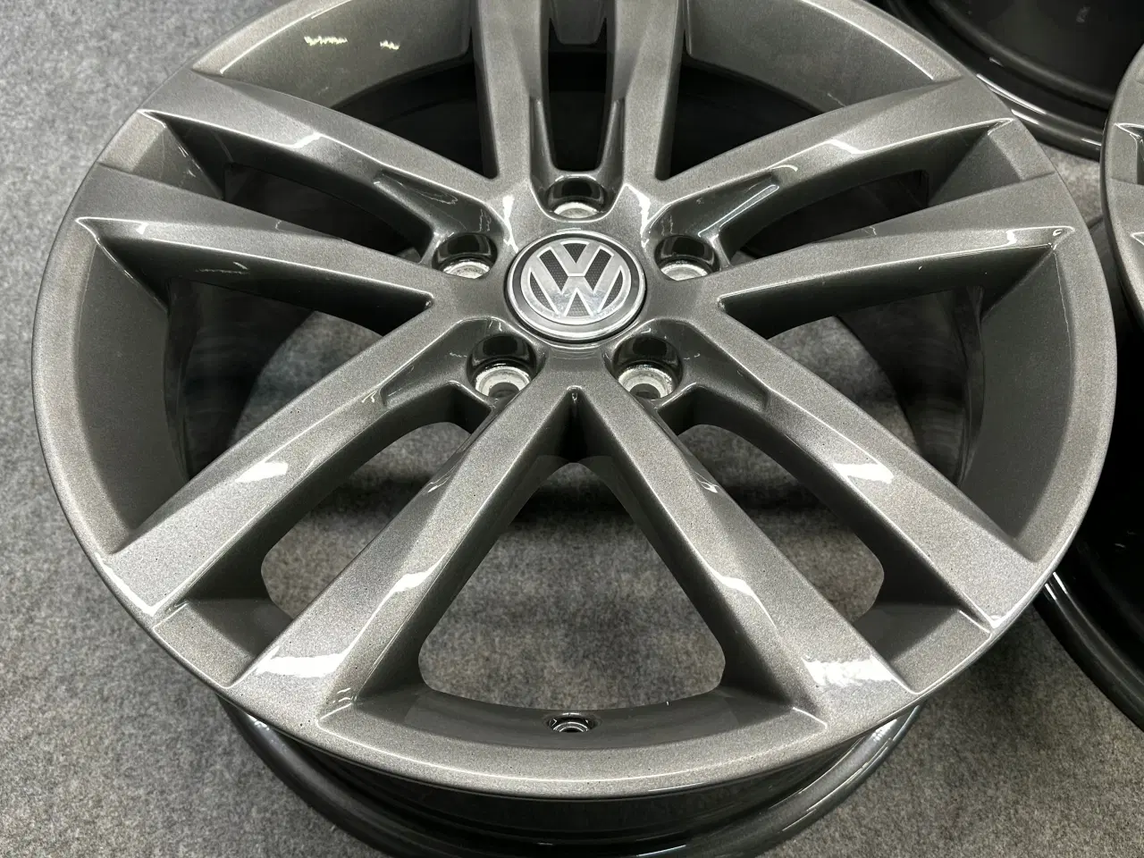 Billede 3 - VW GOLF 7 VII 5G 5G0 SALVADOR 17 7.0" x 17" ET 49