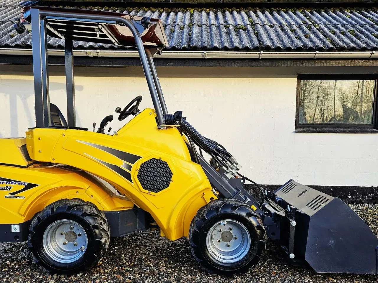 Billede 1 - Eurotrac T11 / fabriksny / teleskoparm / Kubota motor