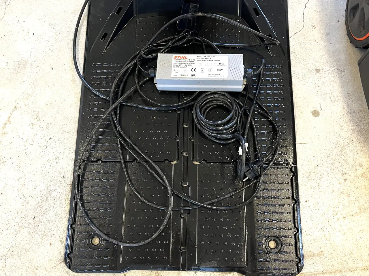 Billede 2 - STIL IMOW 7 , robotklipper , 2 år gammel