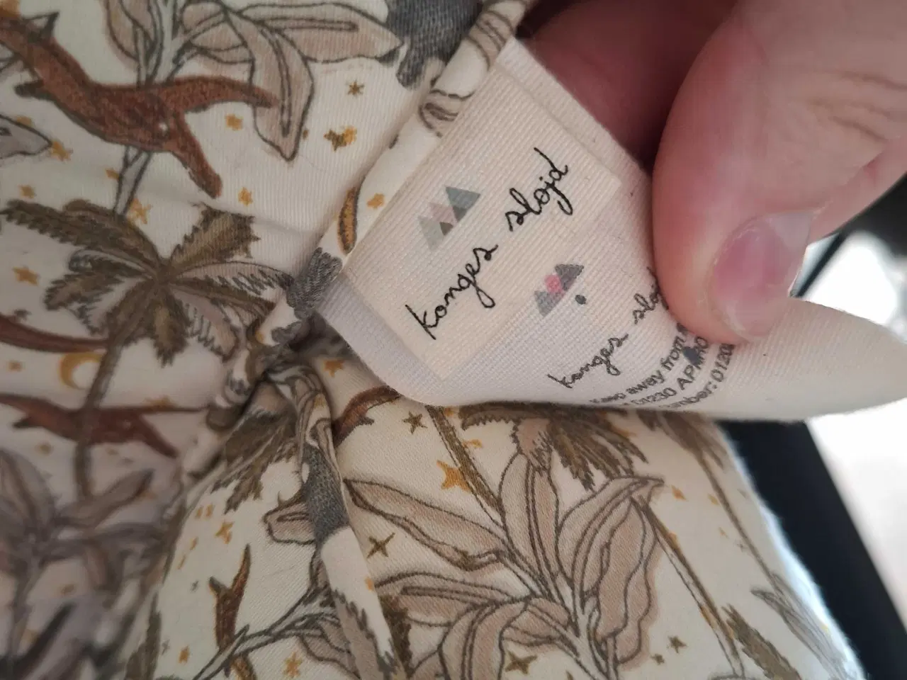 Billede 2 - Barnevognspude kongens sløjd