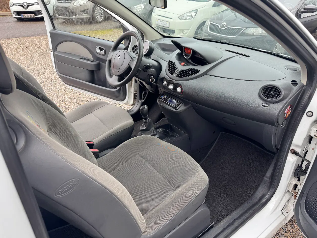 Billede 11 - Renault Twingo 1.2 Nysyn Meget Pæn og Velholdt