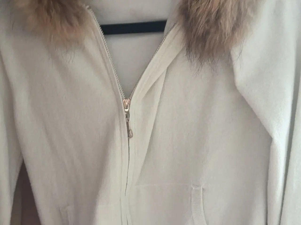 Billede 5 - Buch Copenhagen pels trøjer sælges 