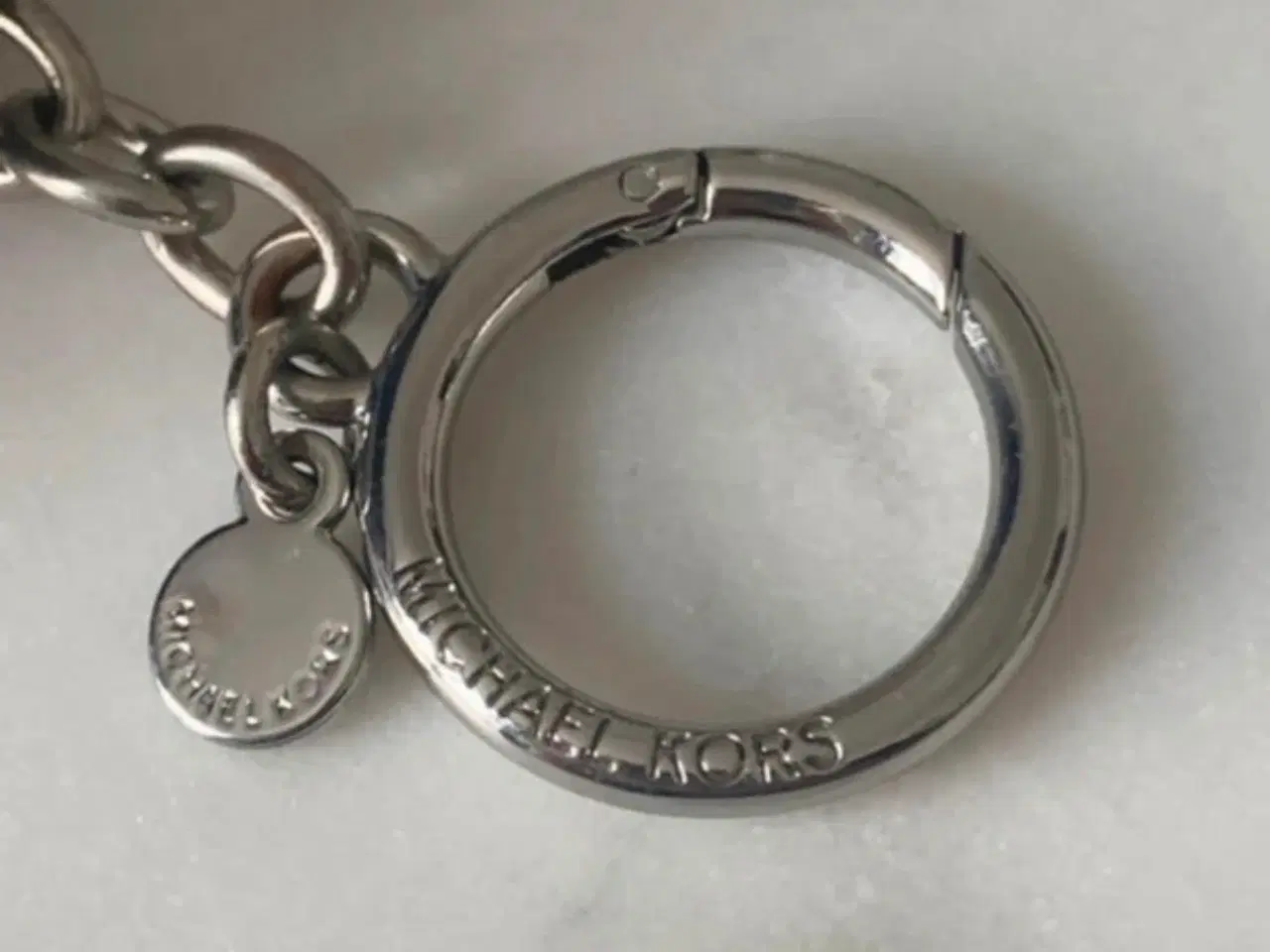 Billede 3 - Michael Kors charm/nøglering