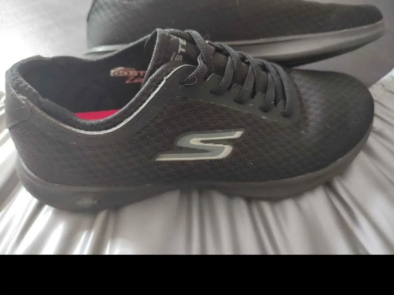 Billede 1 - Skechers sko