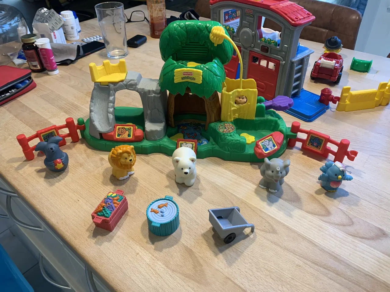 Billede 4 - Fisher Price legetøj mange dele