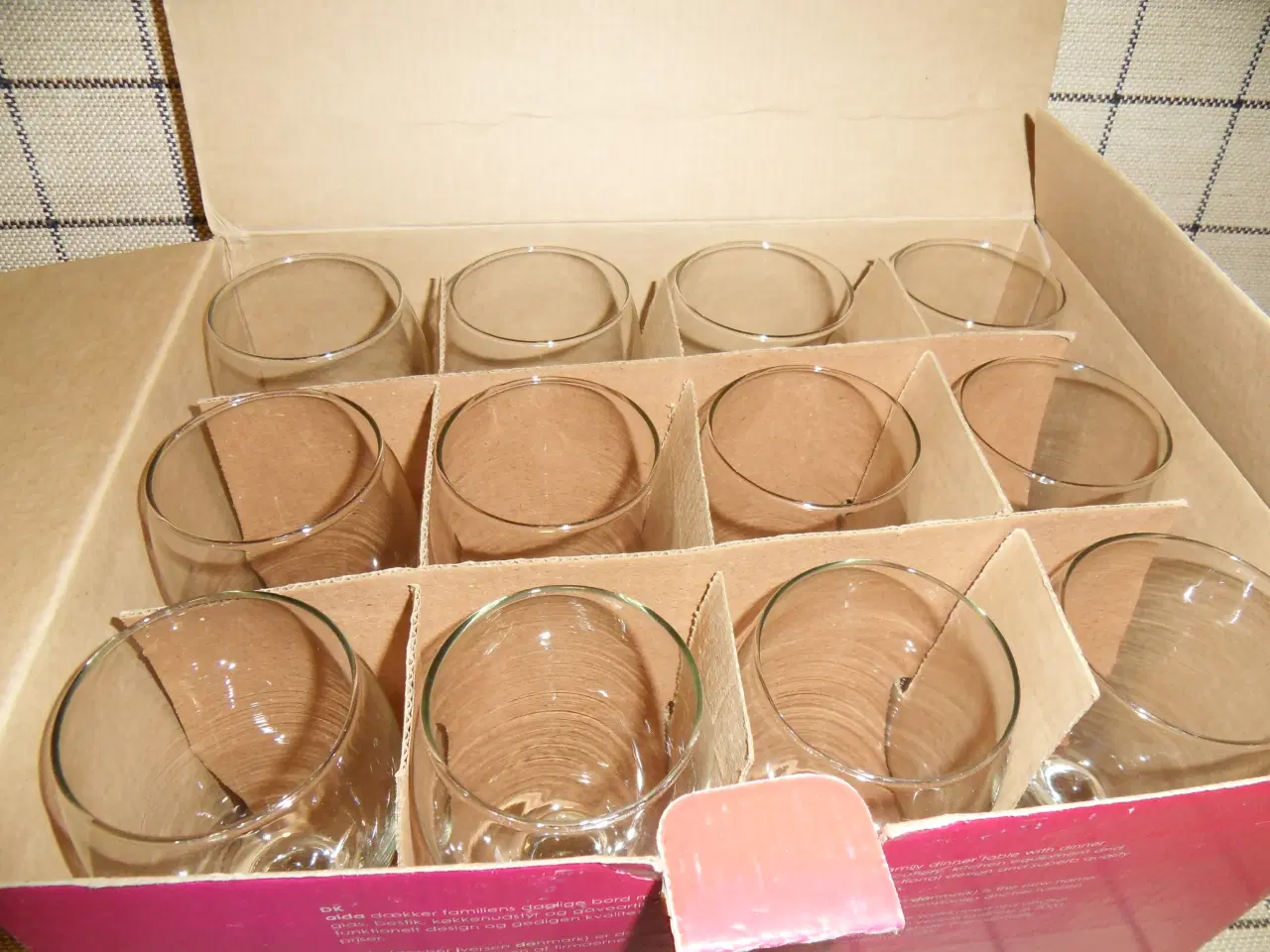 Billede 2 - AIDA. STUDIO. Hvidvinsglas. 12 stk.