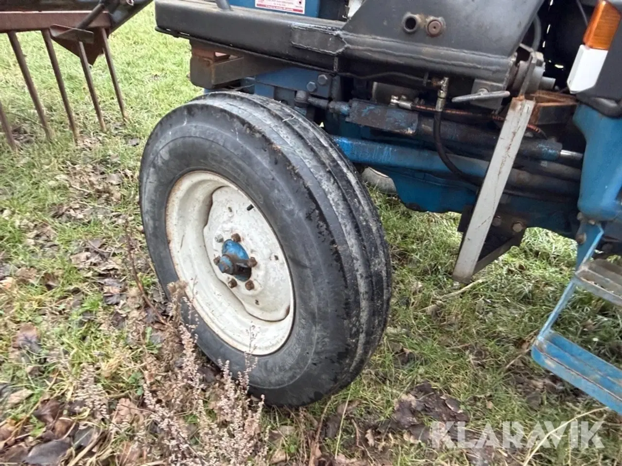 Billede 7 - Veterantraktor Ford 4100 med frontlift