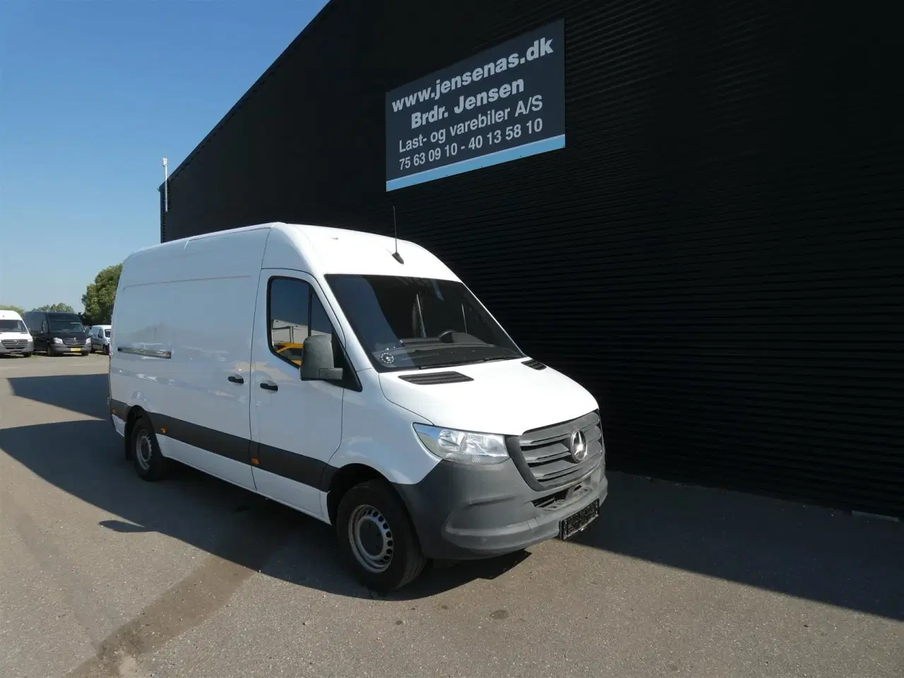 Billede 1 - Mercedes-Benz Sprinter 316 2,1 CDI A2 H2 RWD 163HK Van Aut.