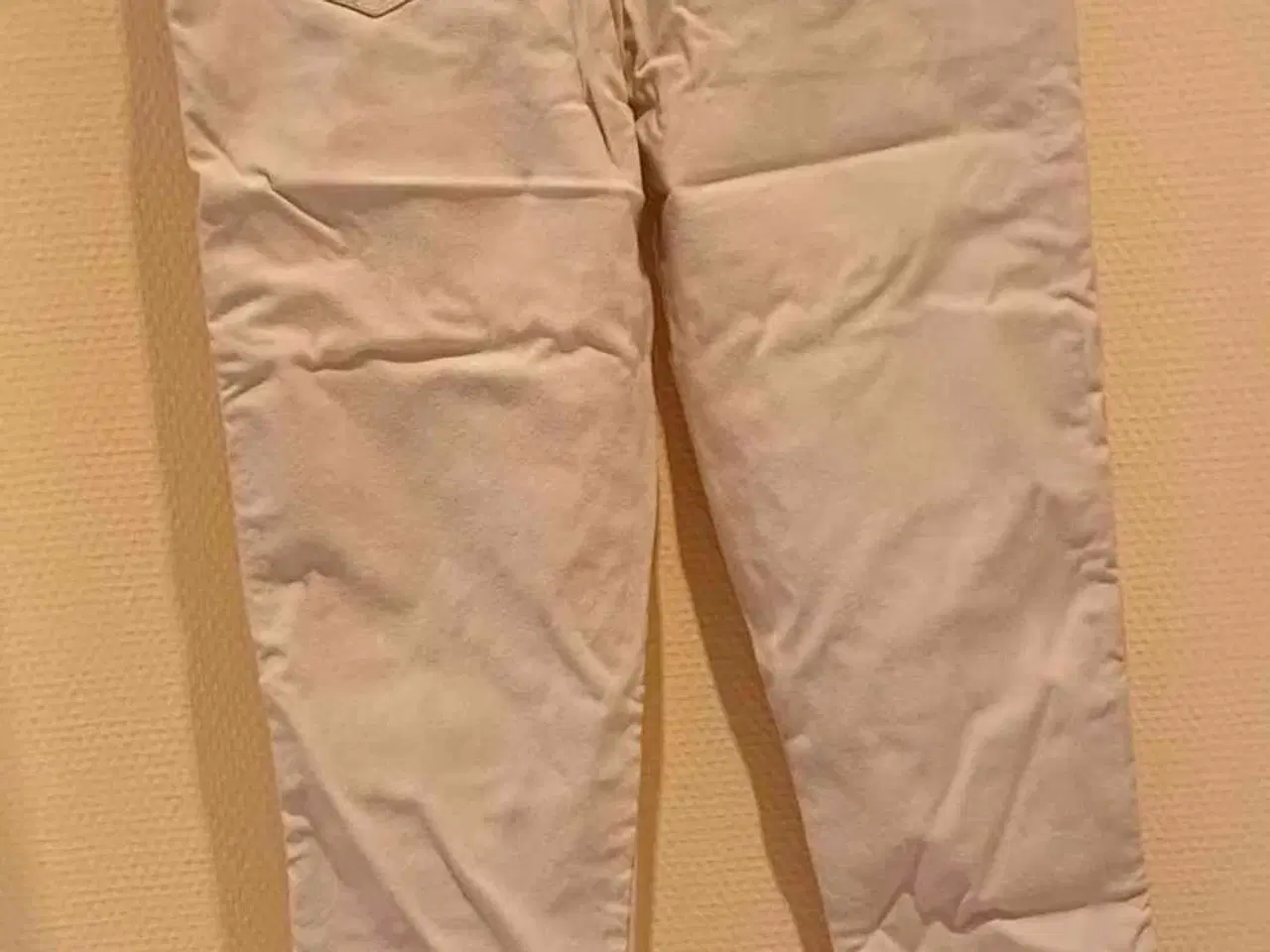 Billede 2 - Sandfarvet bukser