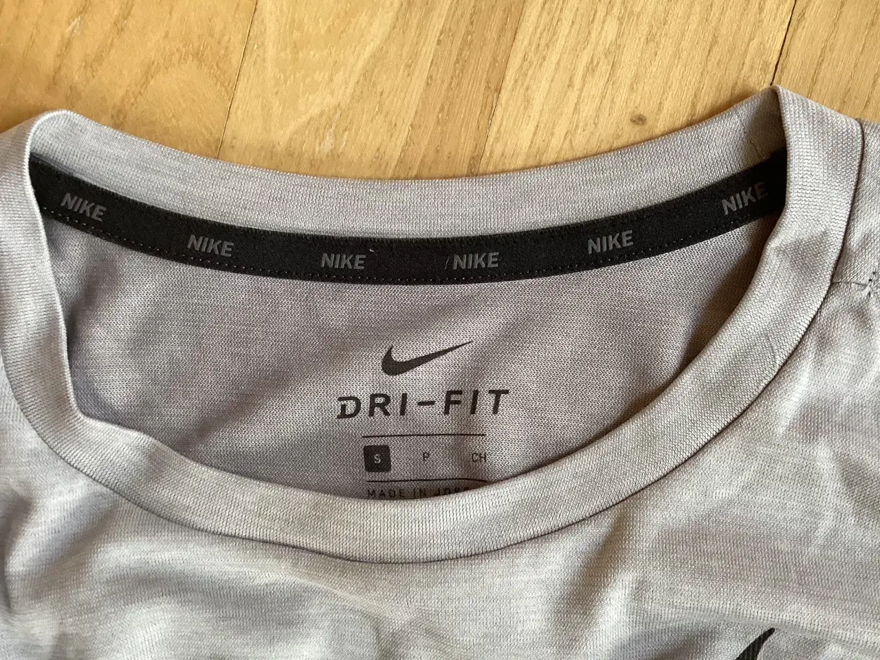 Billede 3 - Nike Dri-fit t-shirt