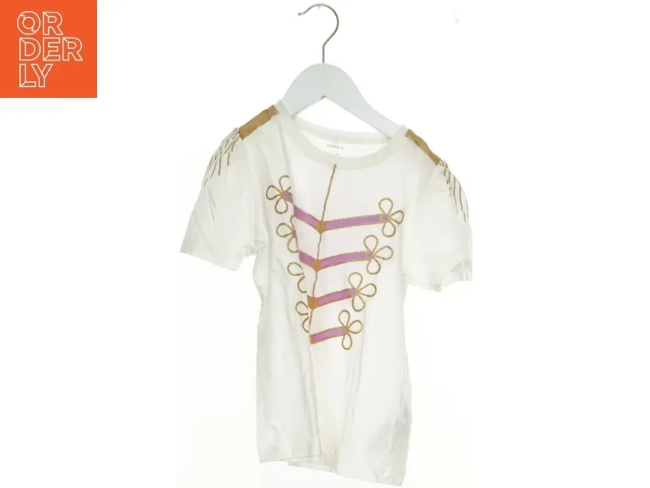 Billede 2 - T-Shirt fra Name It (str. 128 cm)