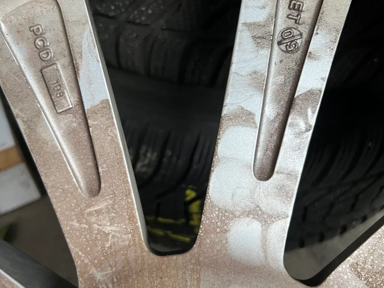 Billede 9 - 245/45R20 vinterdæk på alufælge